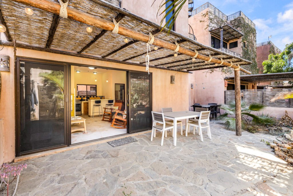 Todos Santos The Cliff At Cerritos This beautiful 2-bedroom, 2-bathroom condo pool level, is located in Cerritos, just a 5-minute walk to the beach. With a private rooftop pool, BBQ area, and firepit, it offers the perfect space for relaxation and entertaining. The property is in the best area, providing both convenience and a tranquil environment. Inside, the spacious layout is filled with natural light. With an excellent rental program in place, this penthouse also presents a great investment opportunity. Whether you're looking for a vacation home or a permanent residence, this property has everything you need. – 20 Villas Cerritos Beach 20, Pacific, BS