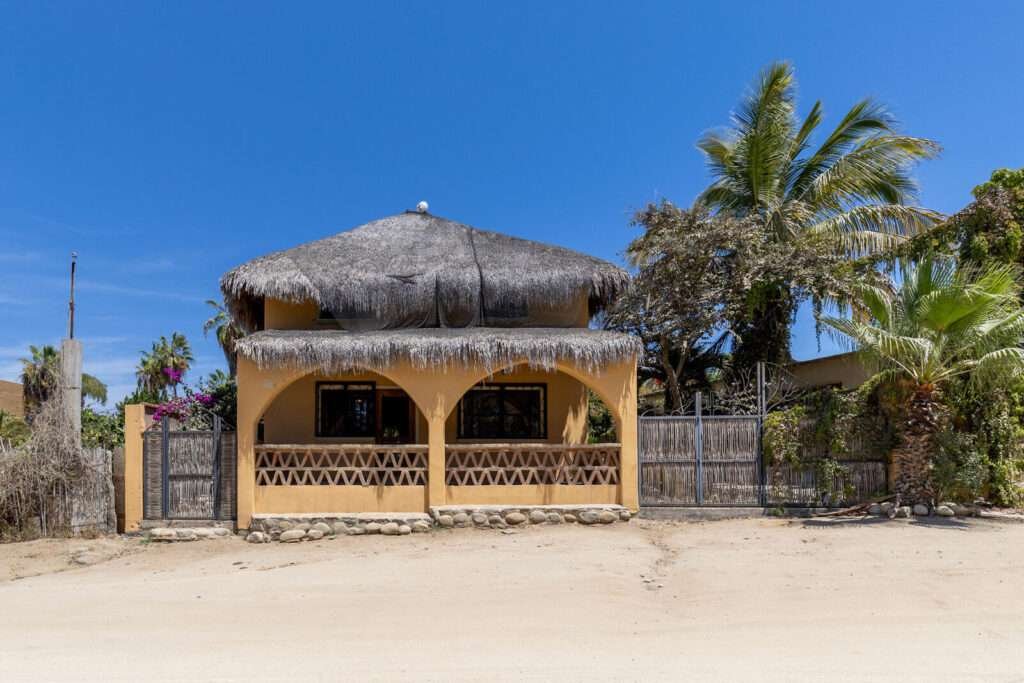 Todos Santos Todos Santos-General Experience the essence of Todos Santos living at Casa Las Palmas, a charming 3-bedroom residence nestled in the sought-after San Vicente neighborhood. Ideally located just a few blocks from downtown, you'll be within walking distance to boutique shops, restaurants, and the unique ambiance that defines this magical town.The home offers three well-appointed bedrooms, a full kitchen, and two inviting living areas, providing both comfort and versatility. The beautifully designed backyard offers privacy and a serene setting to relax or entertain.All of this at a very attractive price point--making Casa Las Palmas an exceptional opportunity in today's market. – Casa Las Palmas, Pacific, Pacific, BS