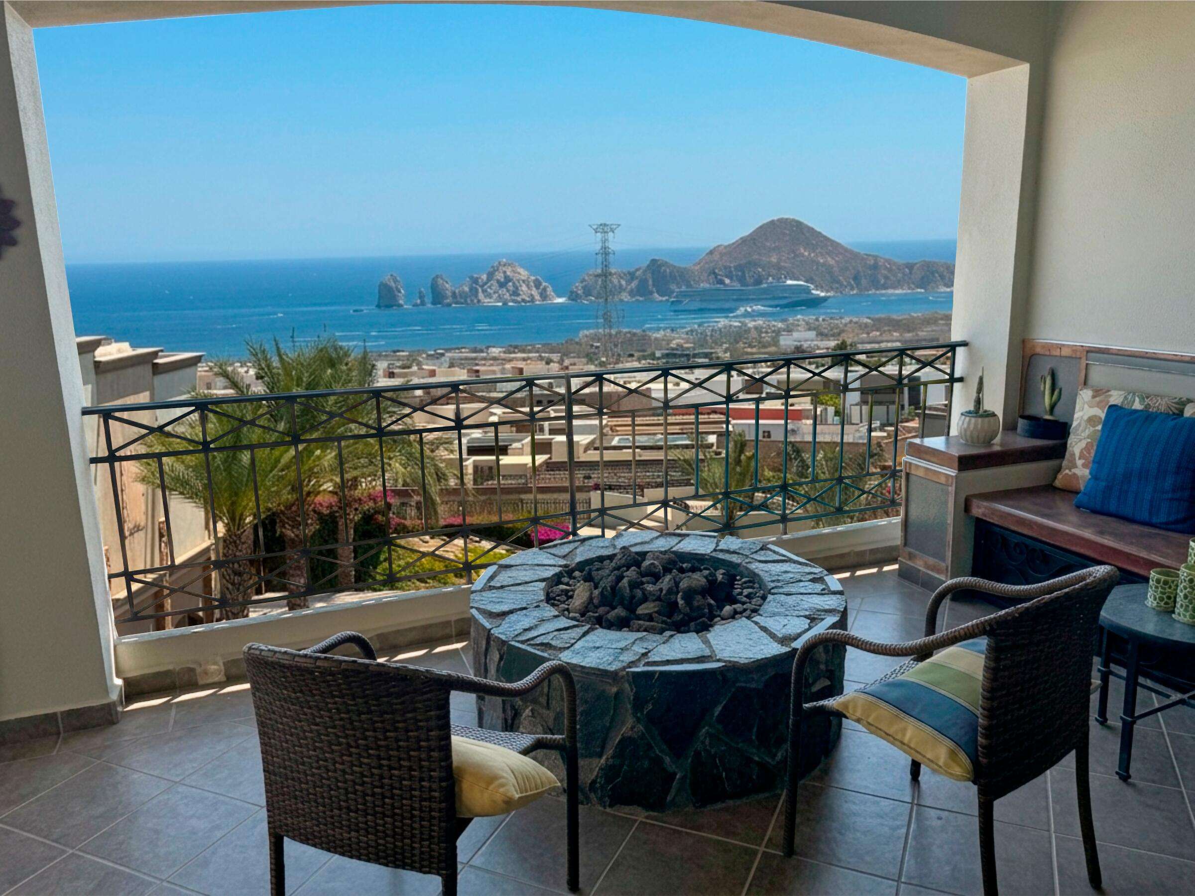 Todos Santos Ciudad Cerritos for sale