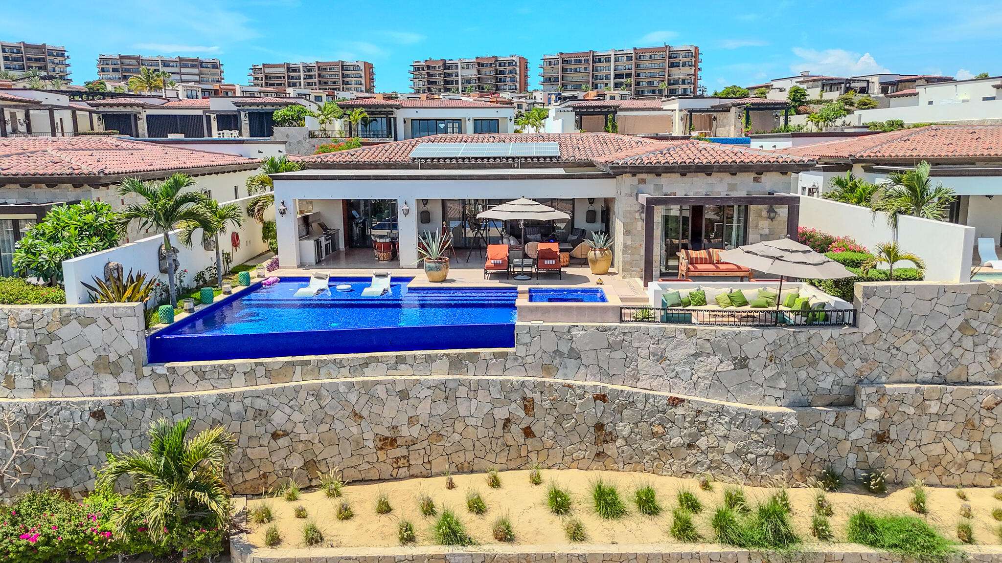 Todos Santos La Poza Discover Casa Paramo, a coastal residence blending minimalist modernism with laid-back Baja charm. Nestled in native landscaping, the home unfolds to courtyards and shaded terraces that extend living outdoors with sweeping for sale