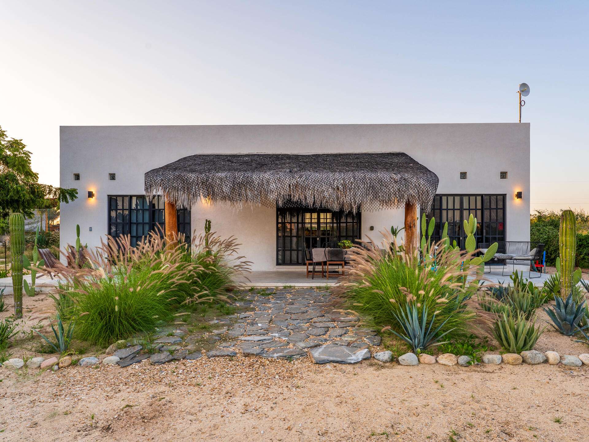 Todos Santos La Poza Discover Casa Paramo, a coastal residence blending minimalist modernism with laid-back Baja charm. Nestled in native landscaping, the home unfolds to courtyards and shaded terraces that extend living outdoors with sweeping for sale