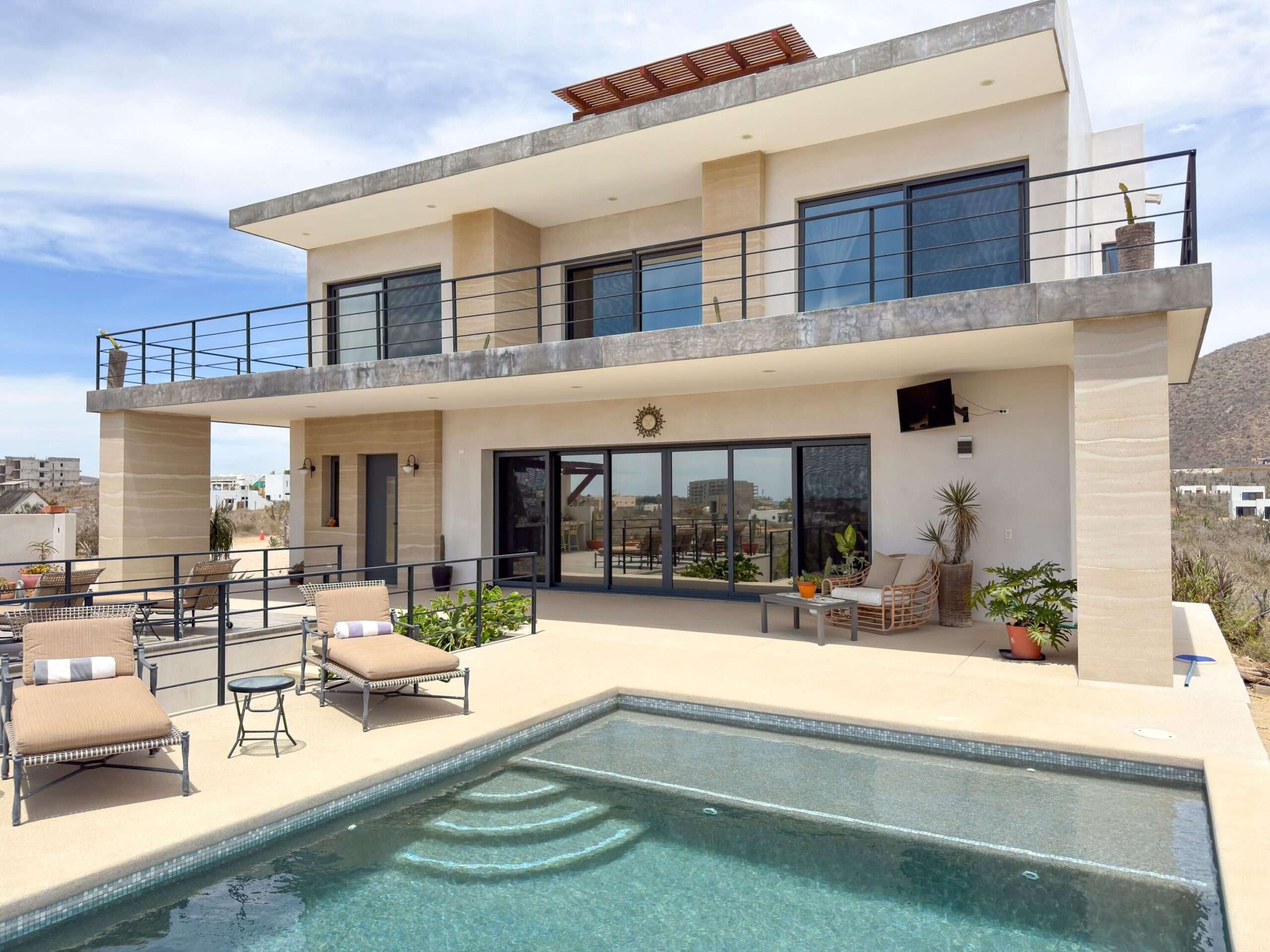 Todos Santos Cerritos/Pesca-Genrl Experience coastal living at its finest in this stunning 3-bedroom, 5 bathroom home, perfectly designed for both personal enjoyment and strong rental potential. Each spacious bedroom offers comfort, privacy, and ocean for sale