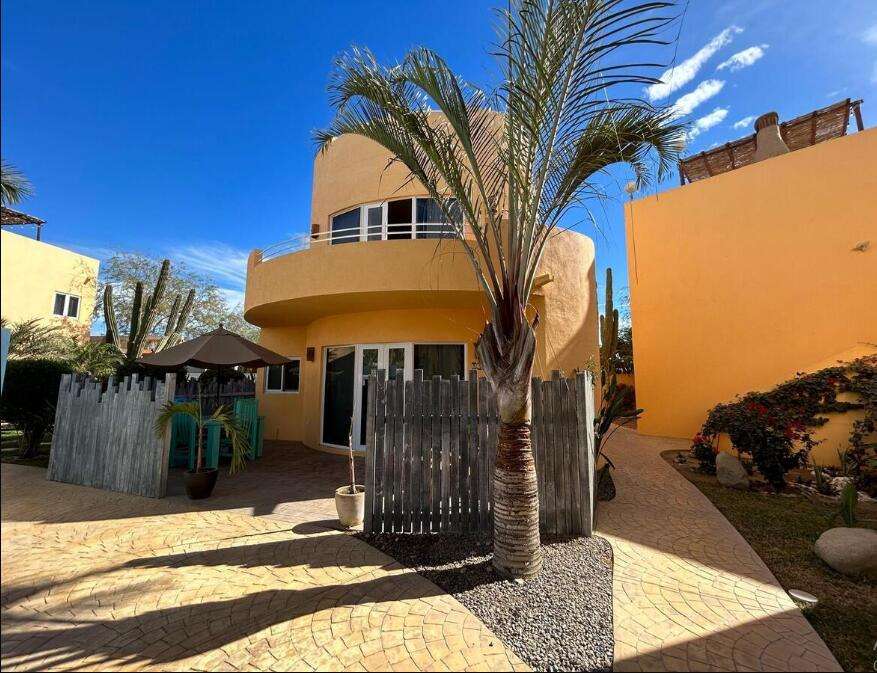 Todos Santos Cerritos Experience luxury and privacy in exclusive Cerritos Beach. Casa Xolo, a stunning studio condominium in Puesta del Sol, offers spectacular panoramic for sale